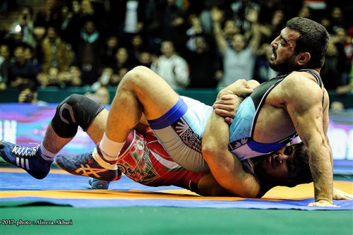 Iran and USA Win Opening Matches at Freestyle World Cup, Azerbaijan Beats Russia